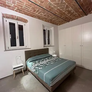 Casa vacanze Lavalehouse, Marina di Campo