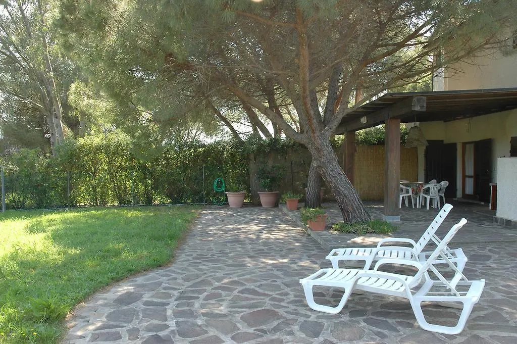 Delfino Holiday Home Marina di Campo Italy